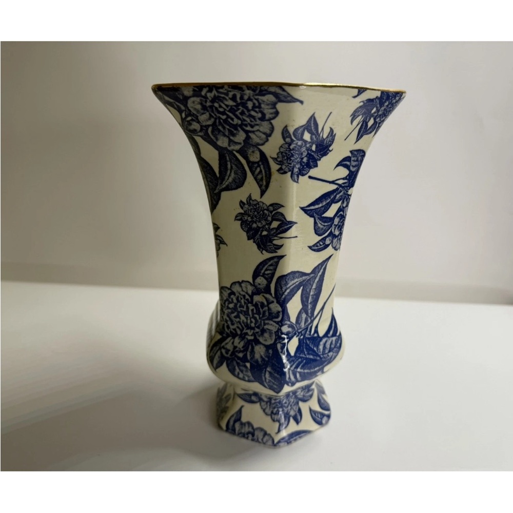 Rare Vintage Formalities Baum Bros. Peony" Blue Porcelain vase - Picture 4 of 5
